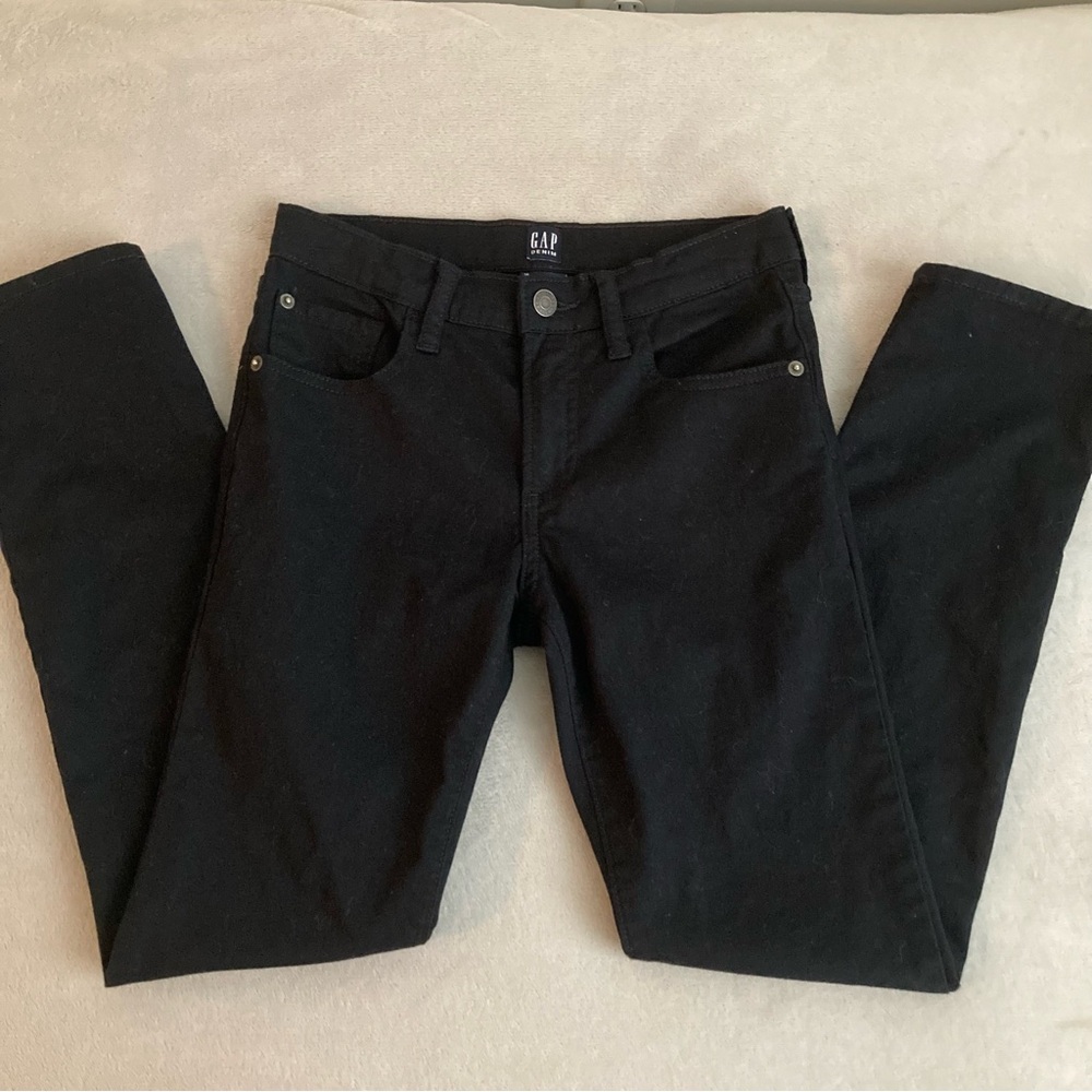 GAP black skinny jeans